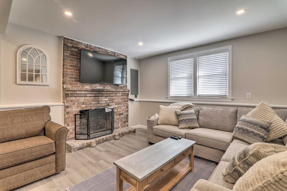 Pool Table + Fire Pit: Wooded Hyannis Haven! House in Centerville