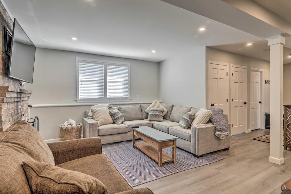 Pool Table + Fire Pit: Wooded Hyannis Haven! House in Centerville