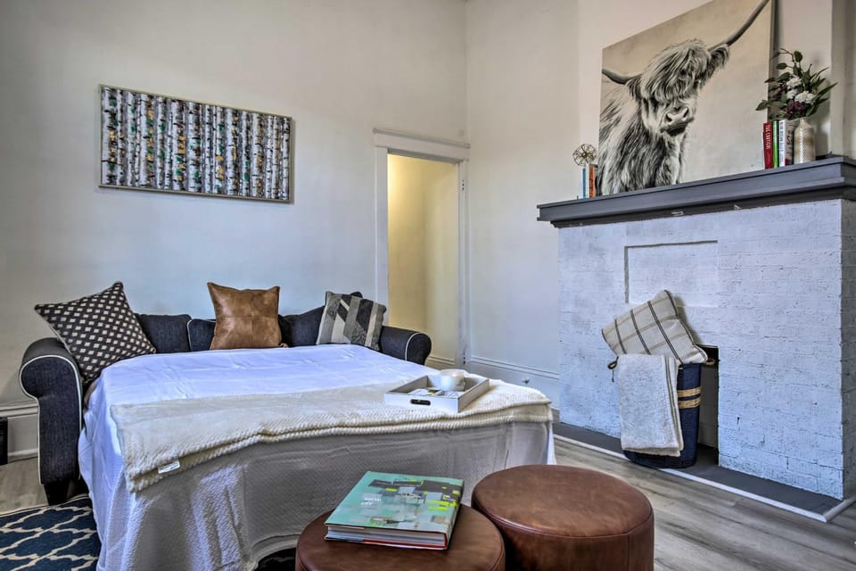 Modern NOLA Condo: 2 Mi to Bourbon Street House in New Orleans