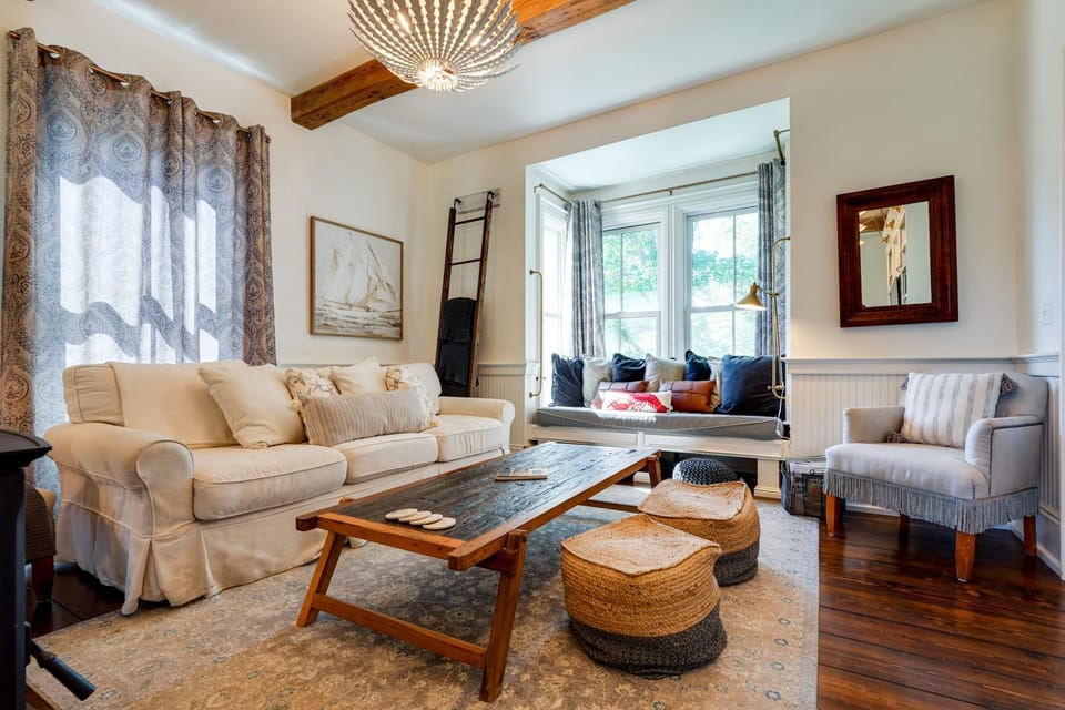On-Site Pond: Spacious Family Home in Jefferson! House in Jefferson