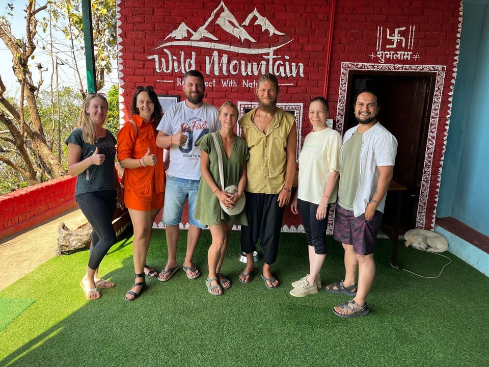 Restaurant/places to eat, Guests, group of guests