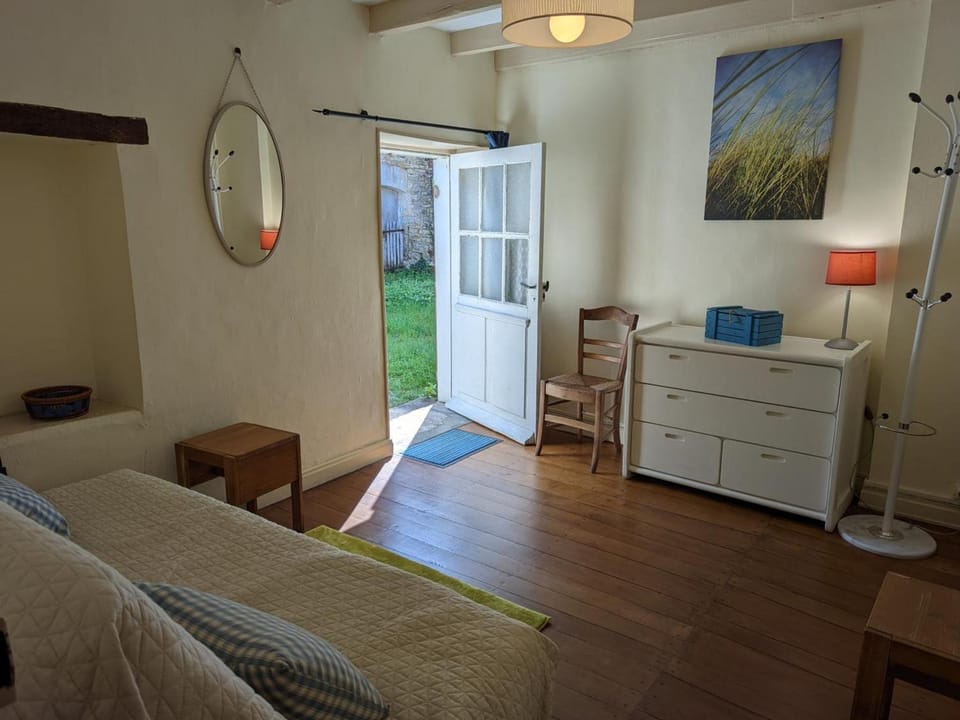 Maison indépendante avec vue campagne, animaux acceptés, idéale pour nature et pêche - FR-1-653-22 House in Nouvelle-Aquitaine