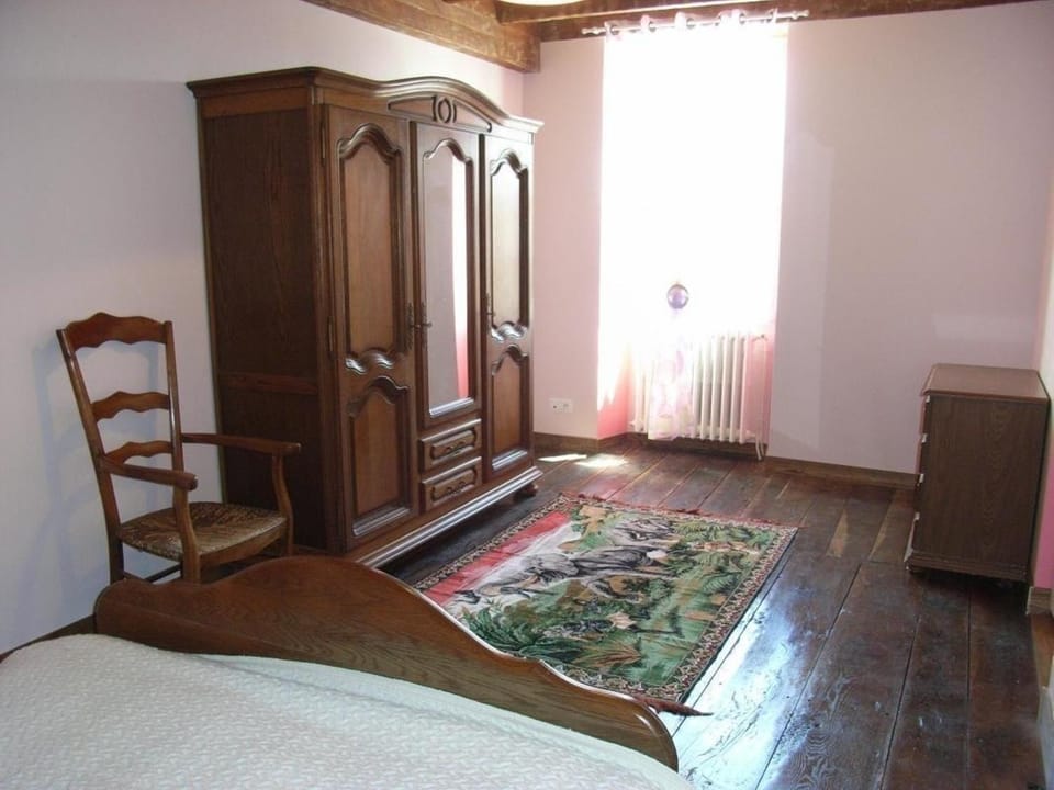 Gîte charentais rénové, vue vignobles, proche Angoulême - FR-1-653-90 House in Nouvelle-Aquitaine