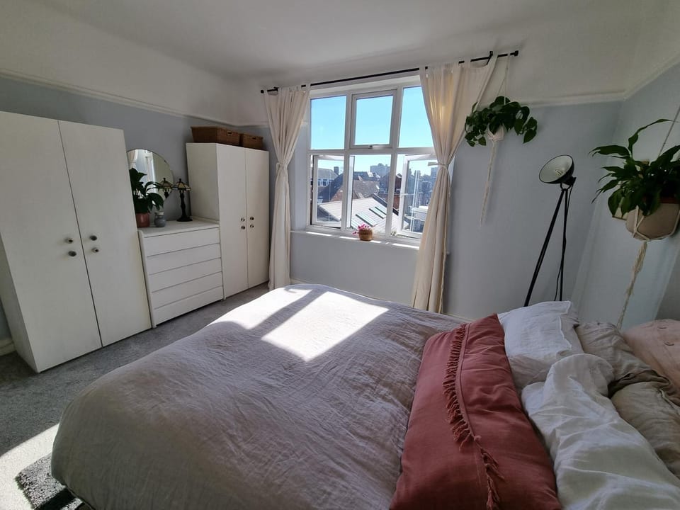 Lovely 2 bedroom flat in North West London Apartment in London