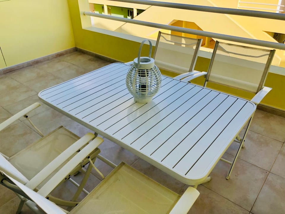 Off site, Balcony/Terrace