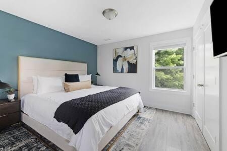 The Brooks House - 6 Mins to Broadway, Firepit House in Nashville