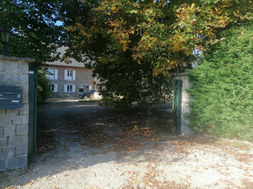 Au regard des biches House in Wallonia, Belgium