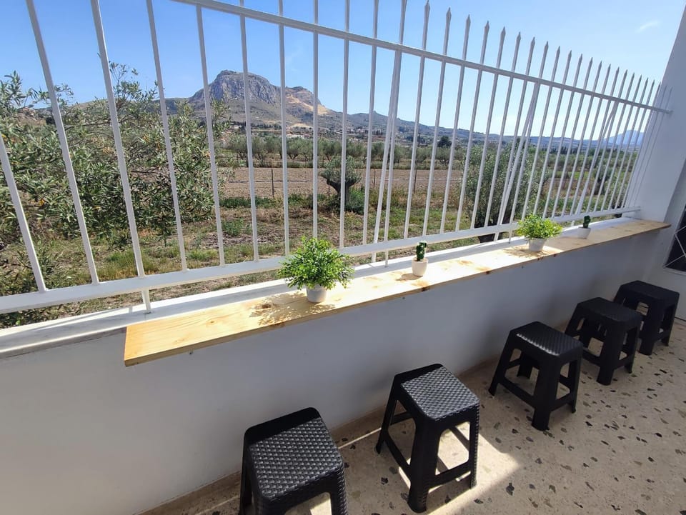 Balcony/Terrace, Landmark view