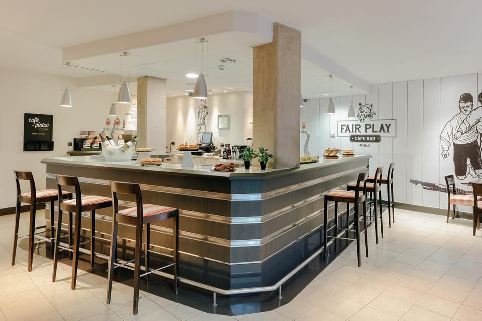 Lounge or bar