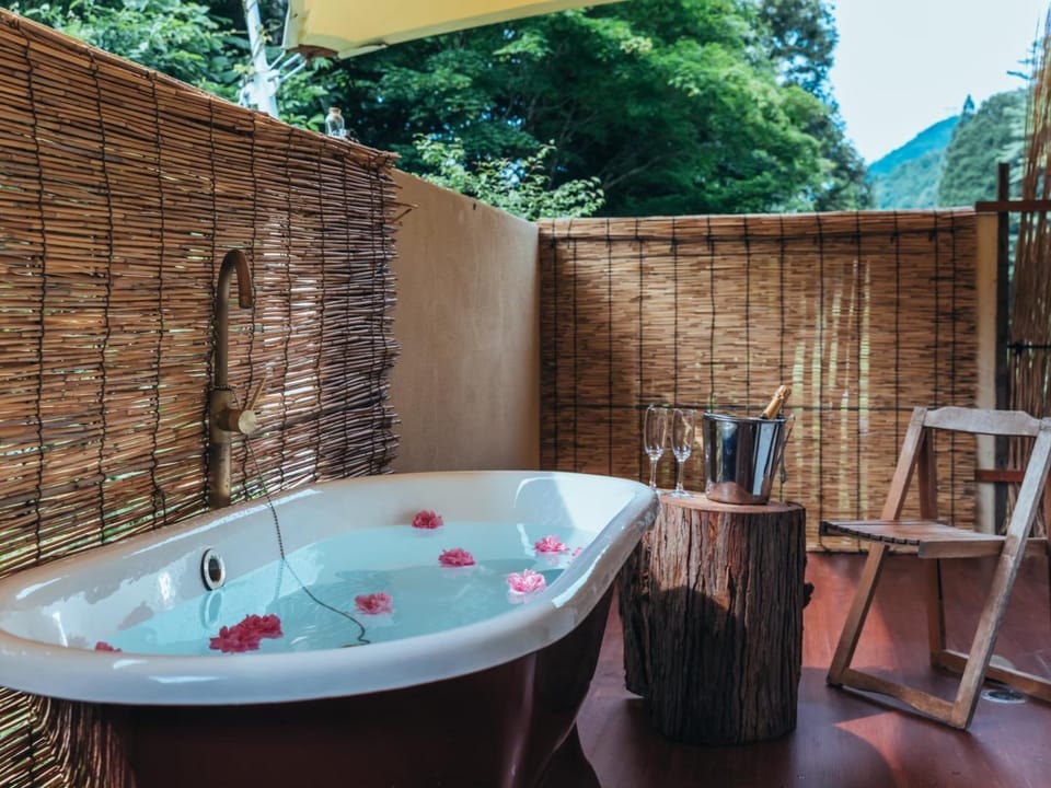 Natural landscape, Hot Tub