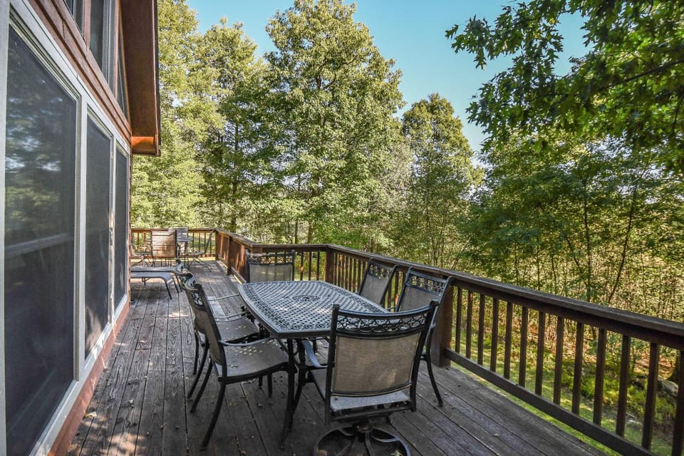Patio, Balcony/Terrace, Seating area, Garden view