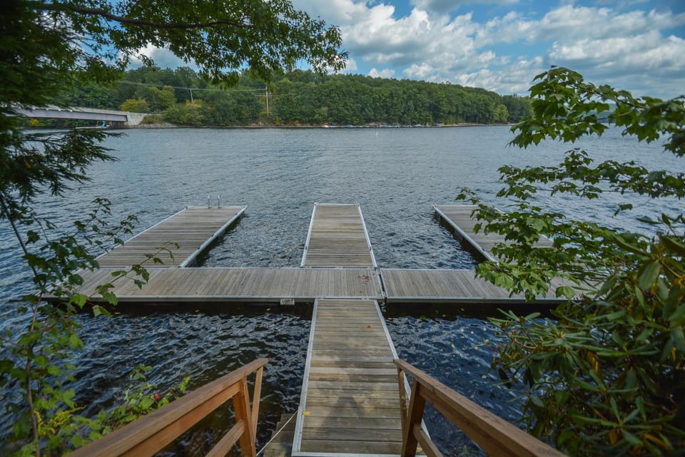Natural landscape, Lake view