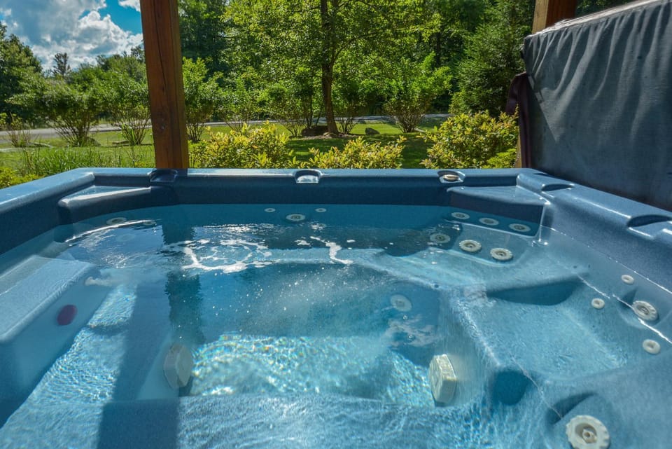 Natural landscape, Garden, Hot Tub