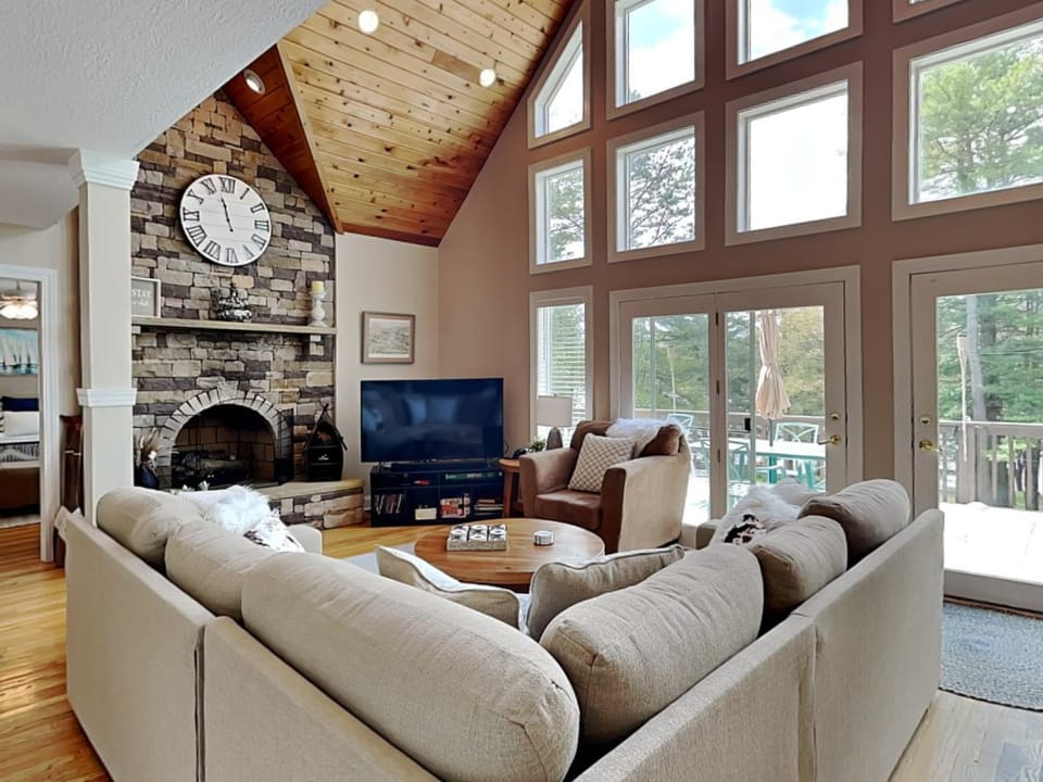 Take-A-Break House in Deep Creek Lake
