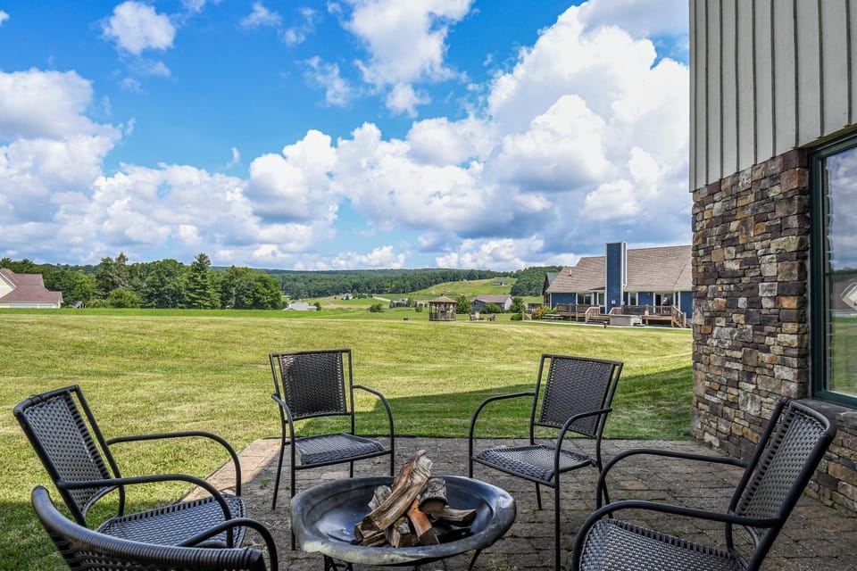 Patio, Natural landscape, Garden, View (from property/room)