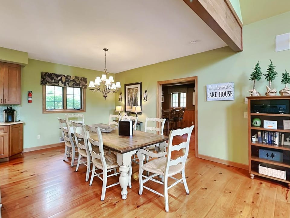 Mountainlair House in Deep Creek Lake