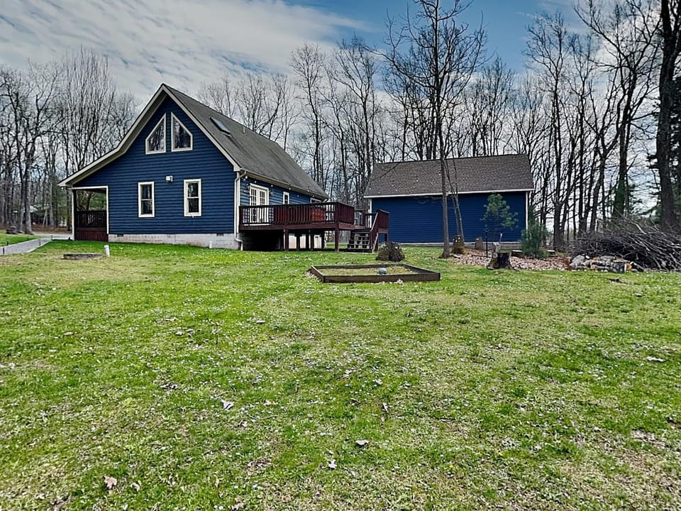 Black Bear Retreat House in Deep Creek Lake