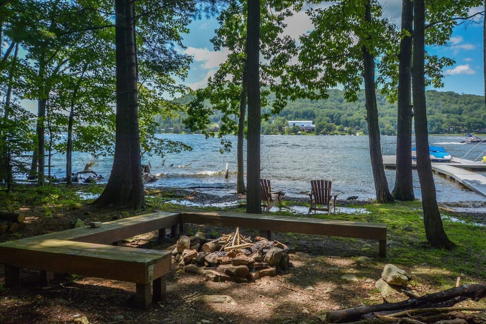 Natural landscape, Seating area, Lake view