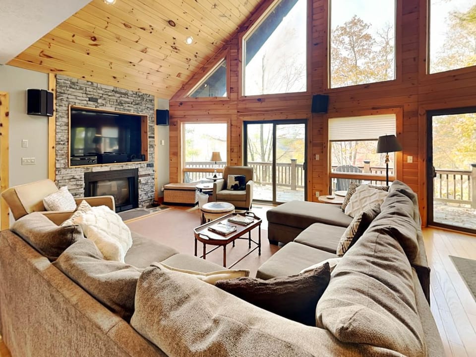 High Country Home House in Deep Creek Lake