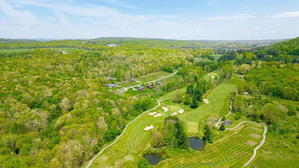 Neighbourhood, Natural landscape, Bird's eye view, Golfcourse