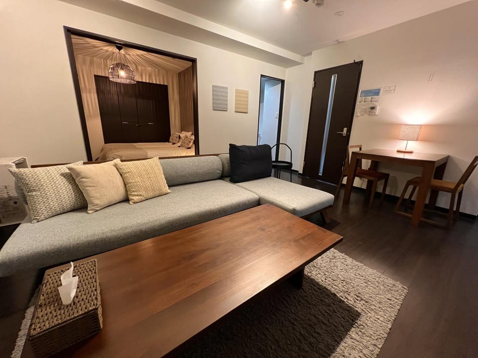 サンコート南6条壱番館 Apartment in Sapporo