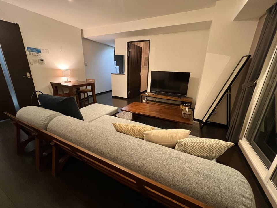 サンコート南6条壱番館 Apartment in Sapporo