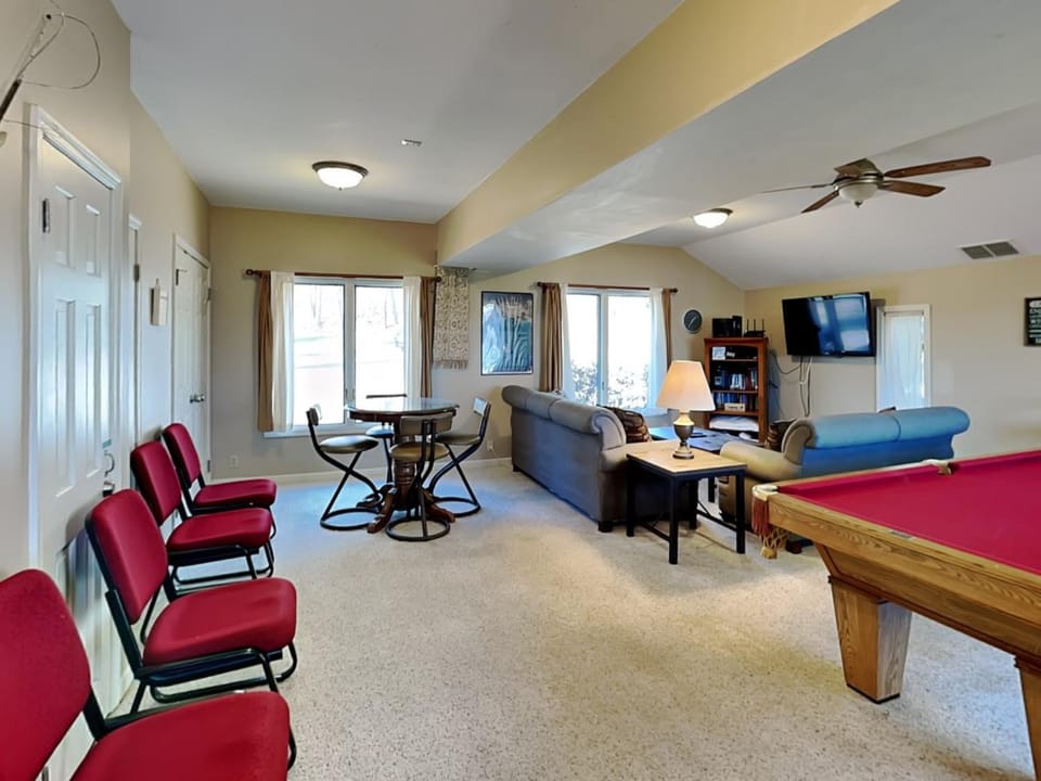 Natures Retreat House in Deep Creek Lake