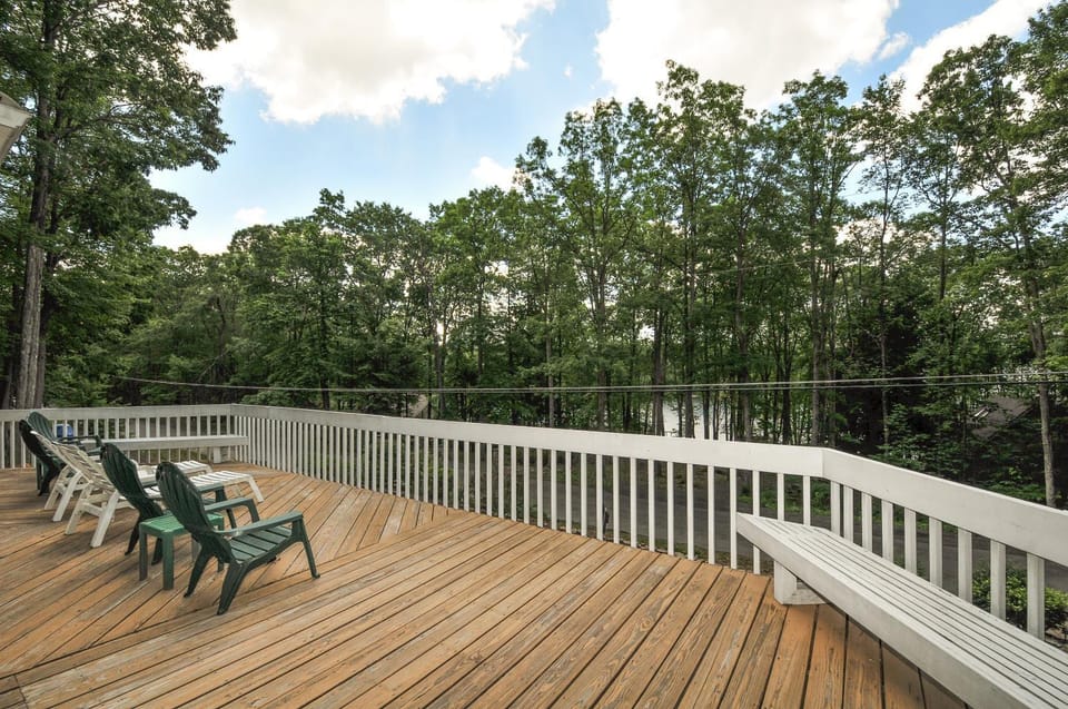 Patio, Natural landscape, Balcony/Terrace, Seating area, Garden view