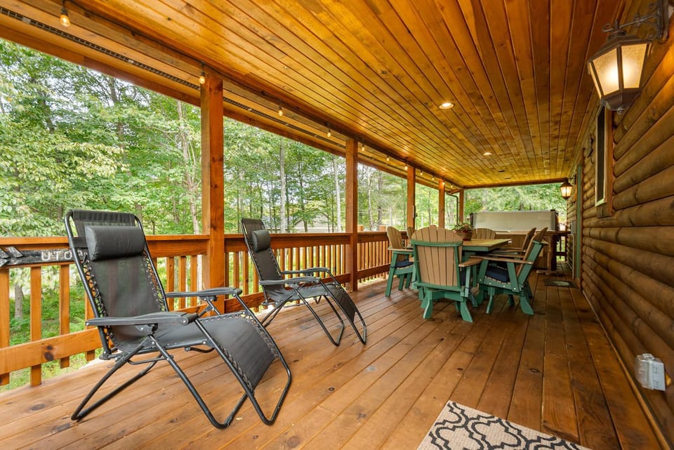 Patio, BBQ facilities, Garden, Seating area, Dining area, Garden view