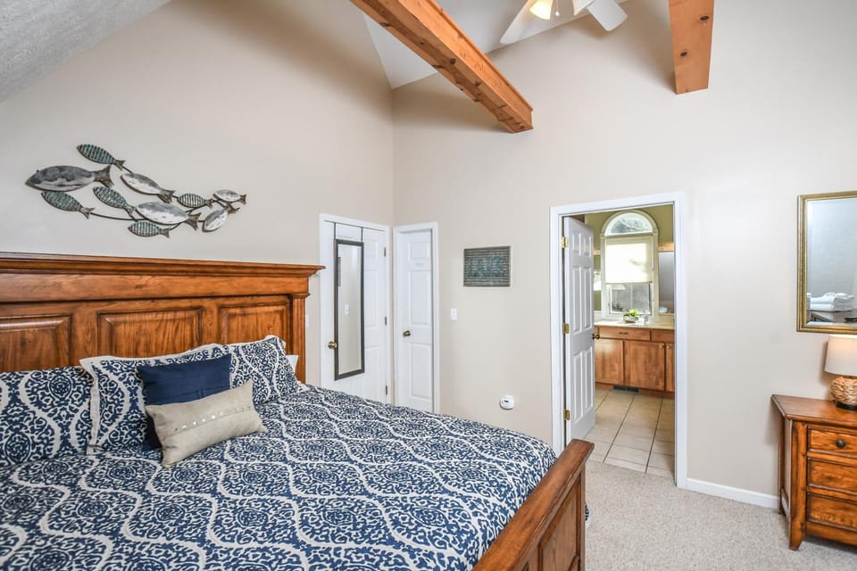 Bed, Bathroom, Bedroom, furniture