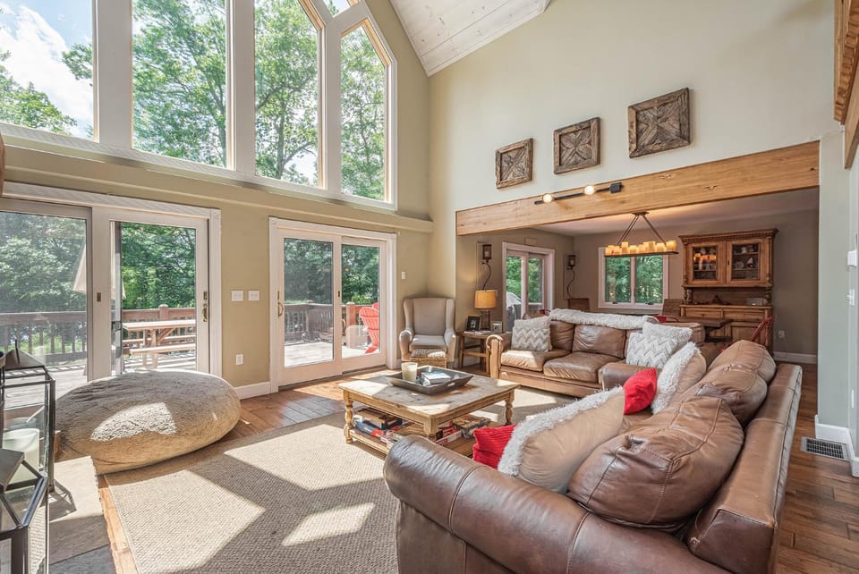 Balcony/Terrace, Living room, Seating area, Garden view, furniture, heating