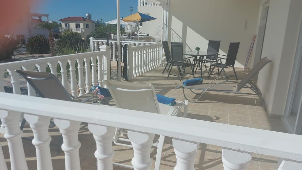 Nissi Golden Sands Sunny Apartment A1D4 Apartment in Ayia Napa
