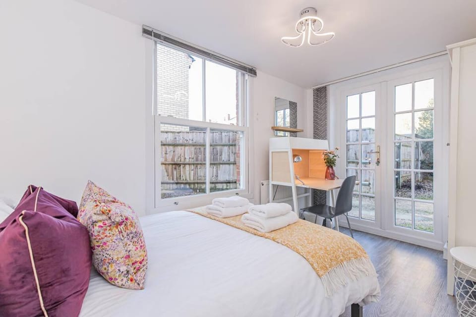 Flat 3, 158 Abingdon Road Apartment in Oxford