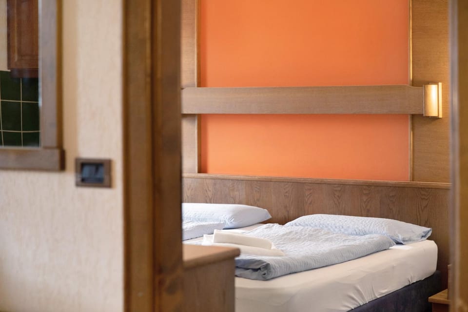 Property building, Living room, Bedroom