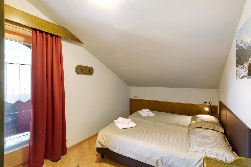 Property building, Living room, Bedroom