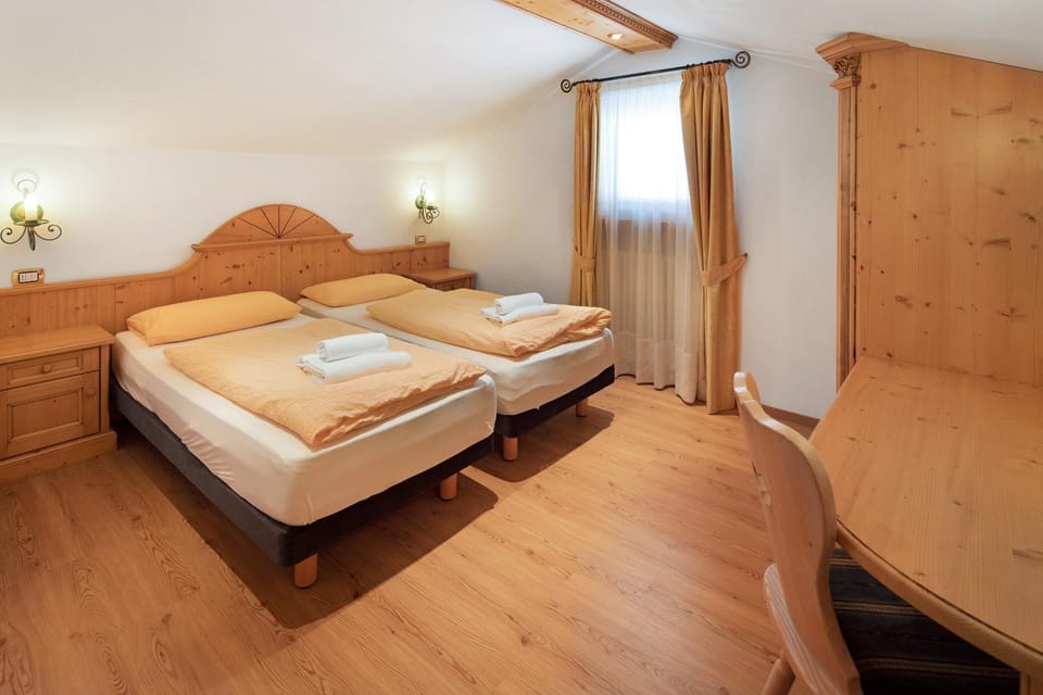 Property building, Living room, Bedroom