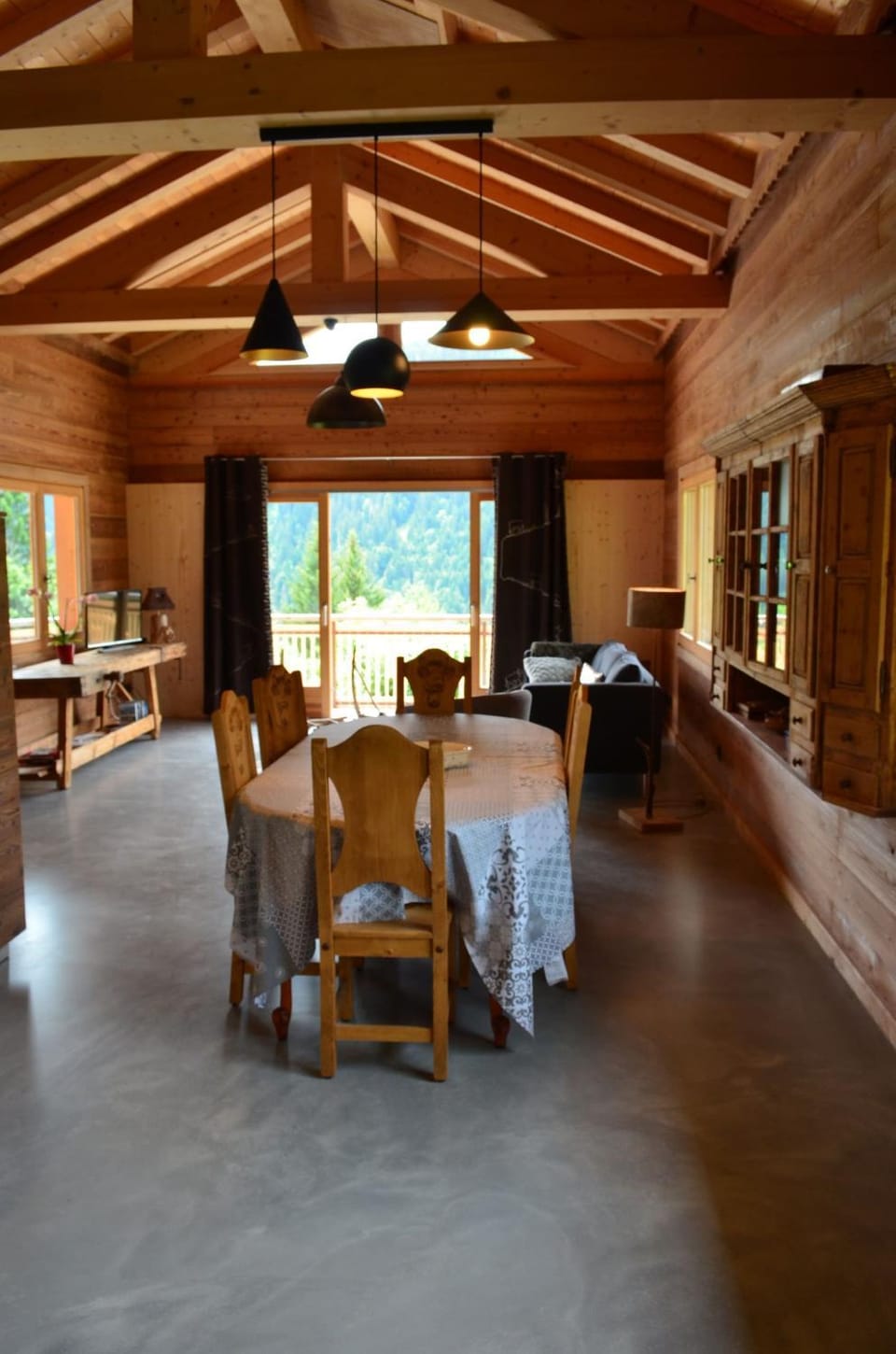 Living room, Dining area