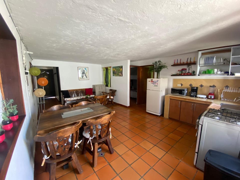Living room, Dining area, Communal kitchen