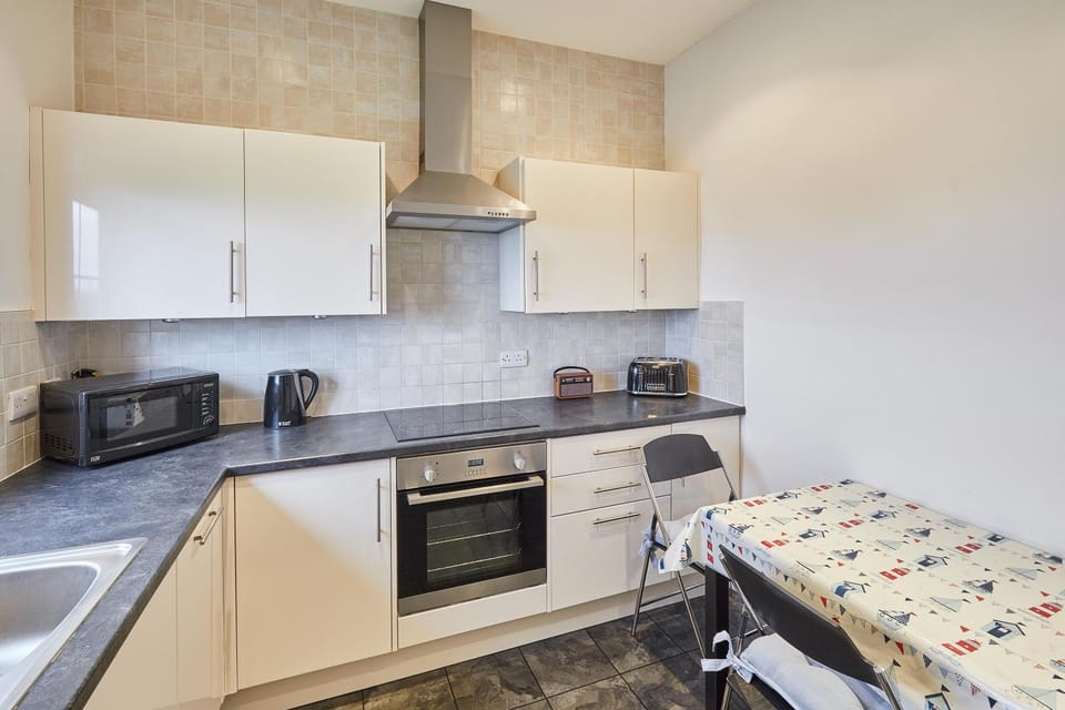 Kitchen or kitchenette, minibar, pet friendly, toaster