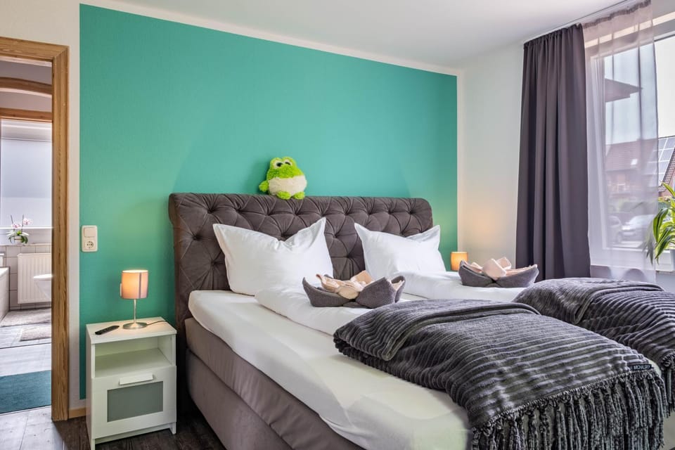 Living room, Bedroom