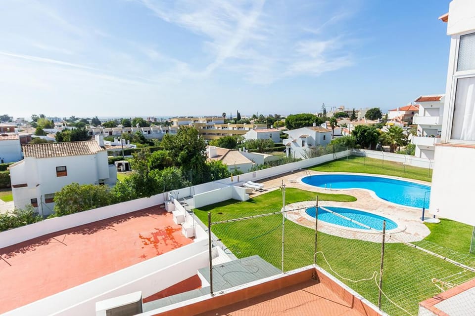 Pool view, Swimming pool