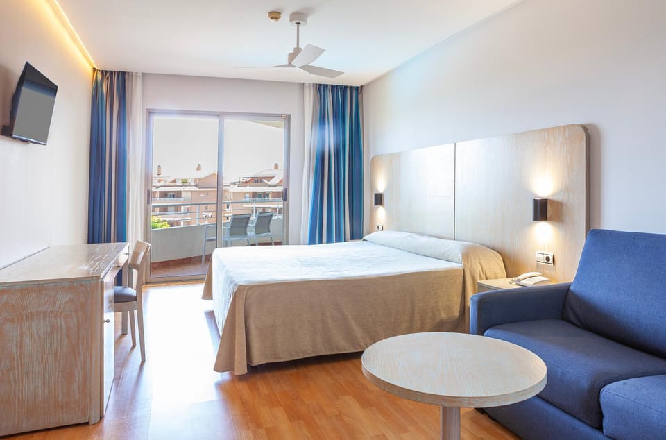 AGH Canet Resort in Valencian Community