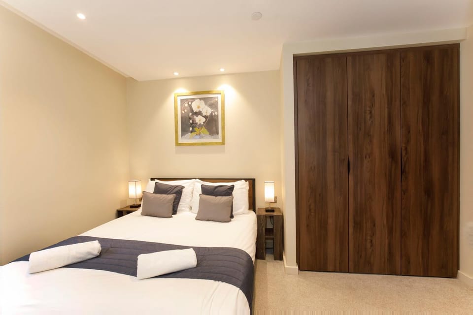 Bed, Bedroom, wardrobe