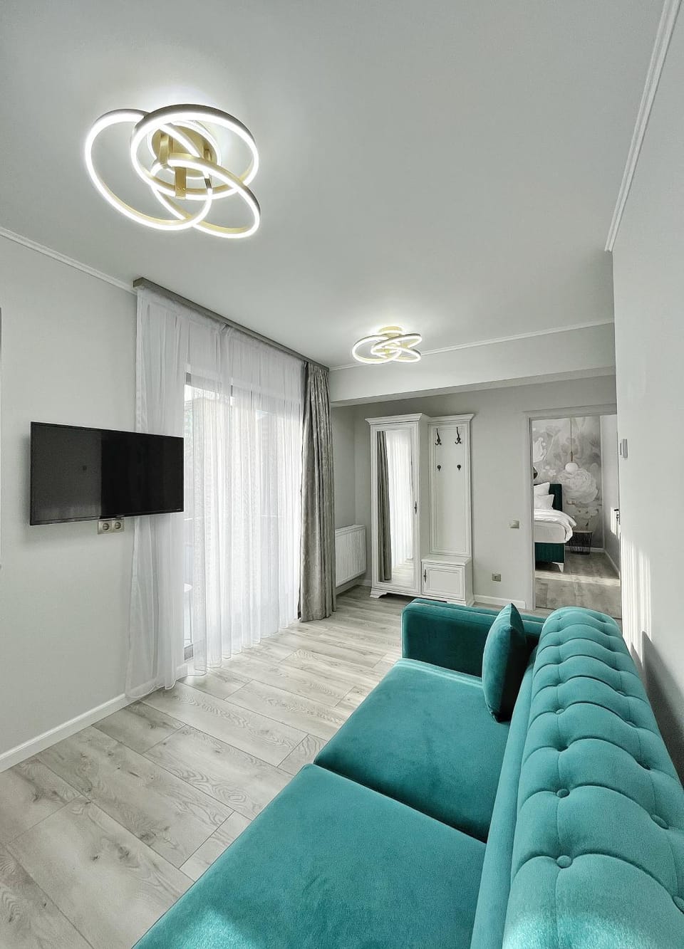 Communal lounge/ TV room, TV and multimedia, Living room, Seating area