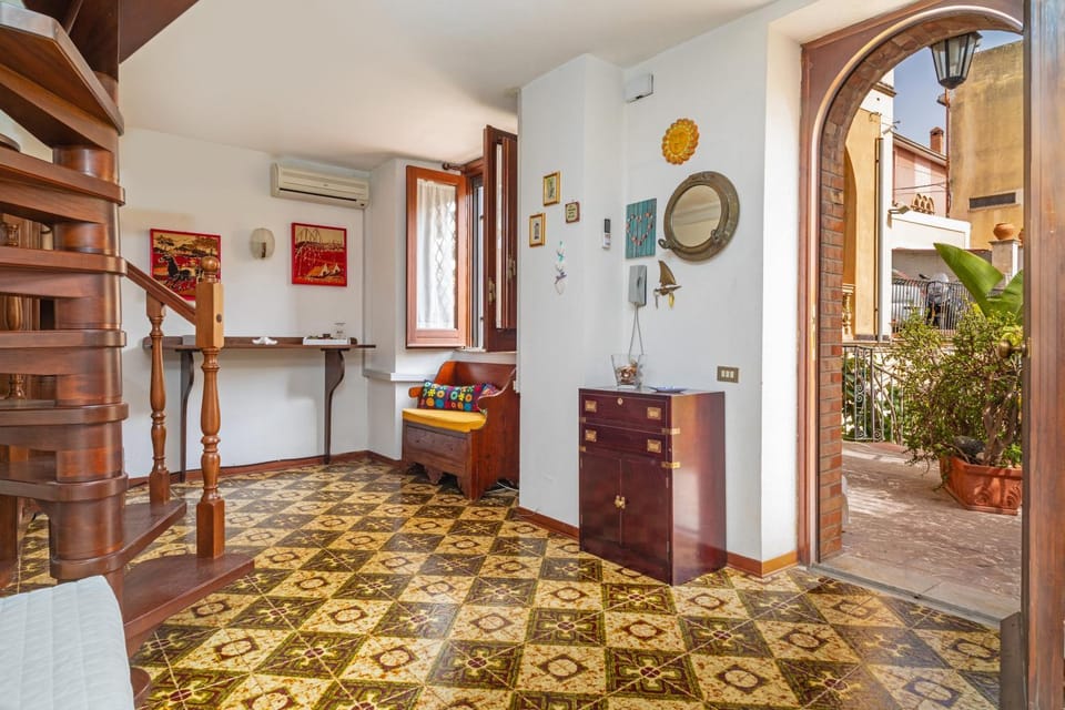 Property building, Living room