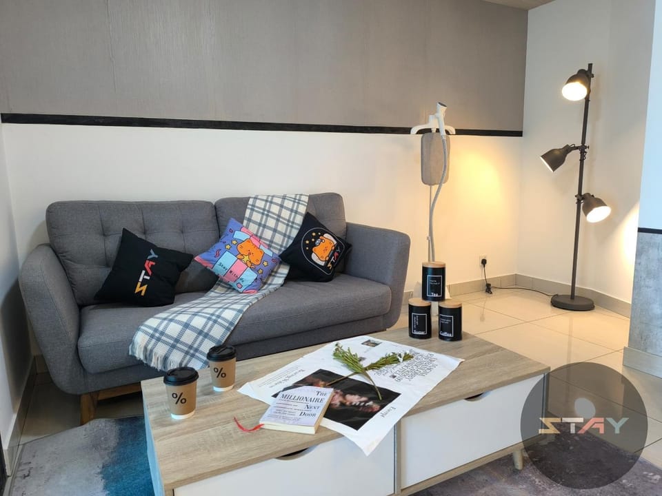 Almas Couple Relax Modern Comfort Netflix BySTAY Apartment in Johor