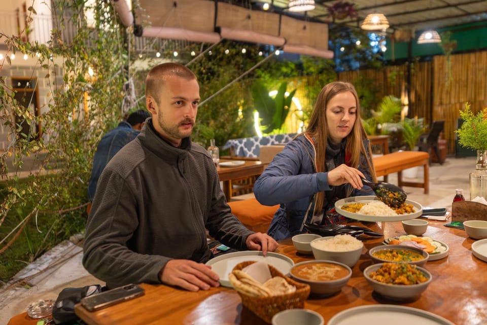 Restaurant/places to eat, Food and drinks, Food, Guests, group of guests