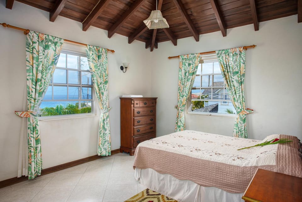 Bed, Bedroom, Sea view