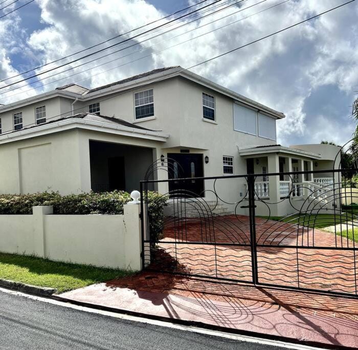 Property building, Facade/entrance, Street view