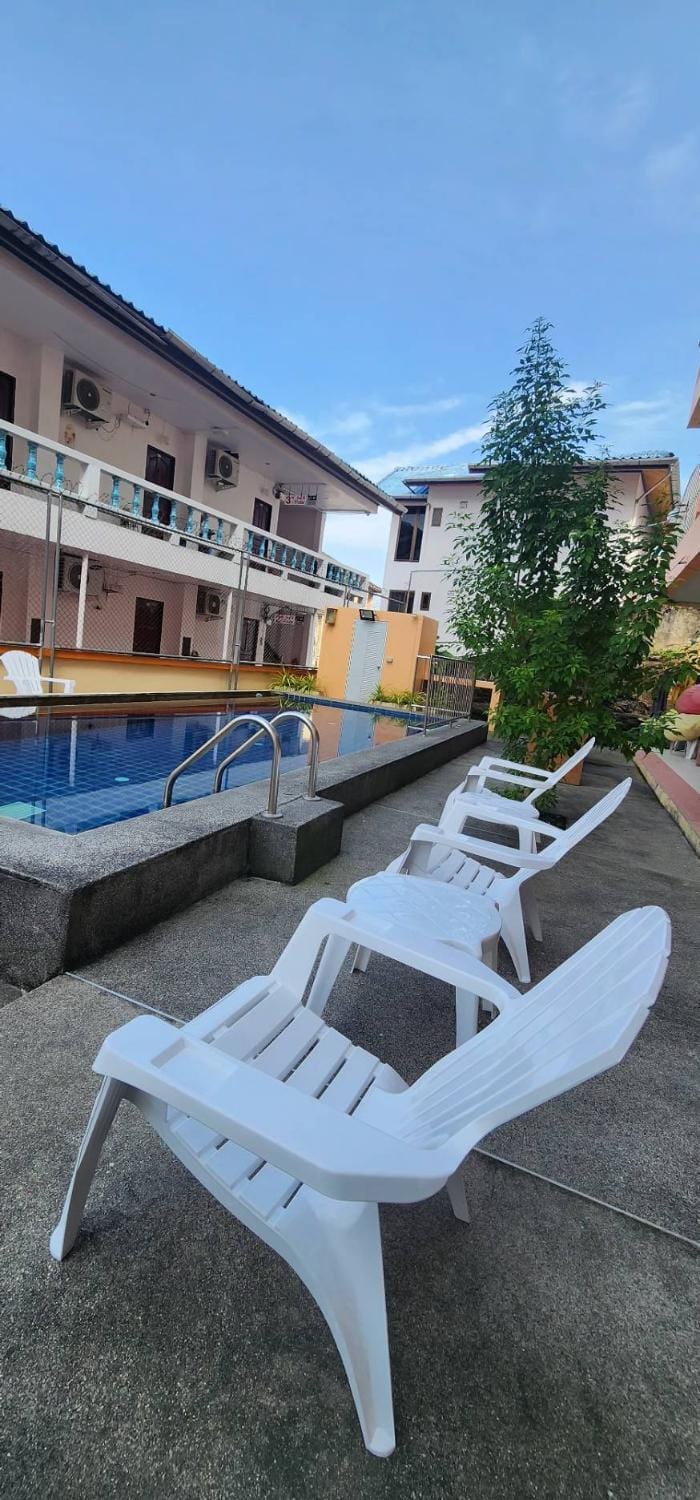 Property building, Swimming pool